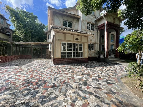 上海松江莘闵绿洲比华利花园比华利英式独栋,南花园出租房源真实图片