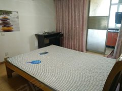 成都武侯内双楠双楠实验学校旁边   精装套一带空调  交通生活方便出租房源真实图片