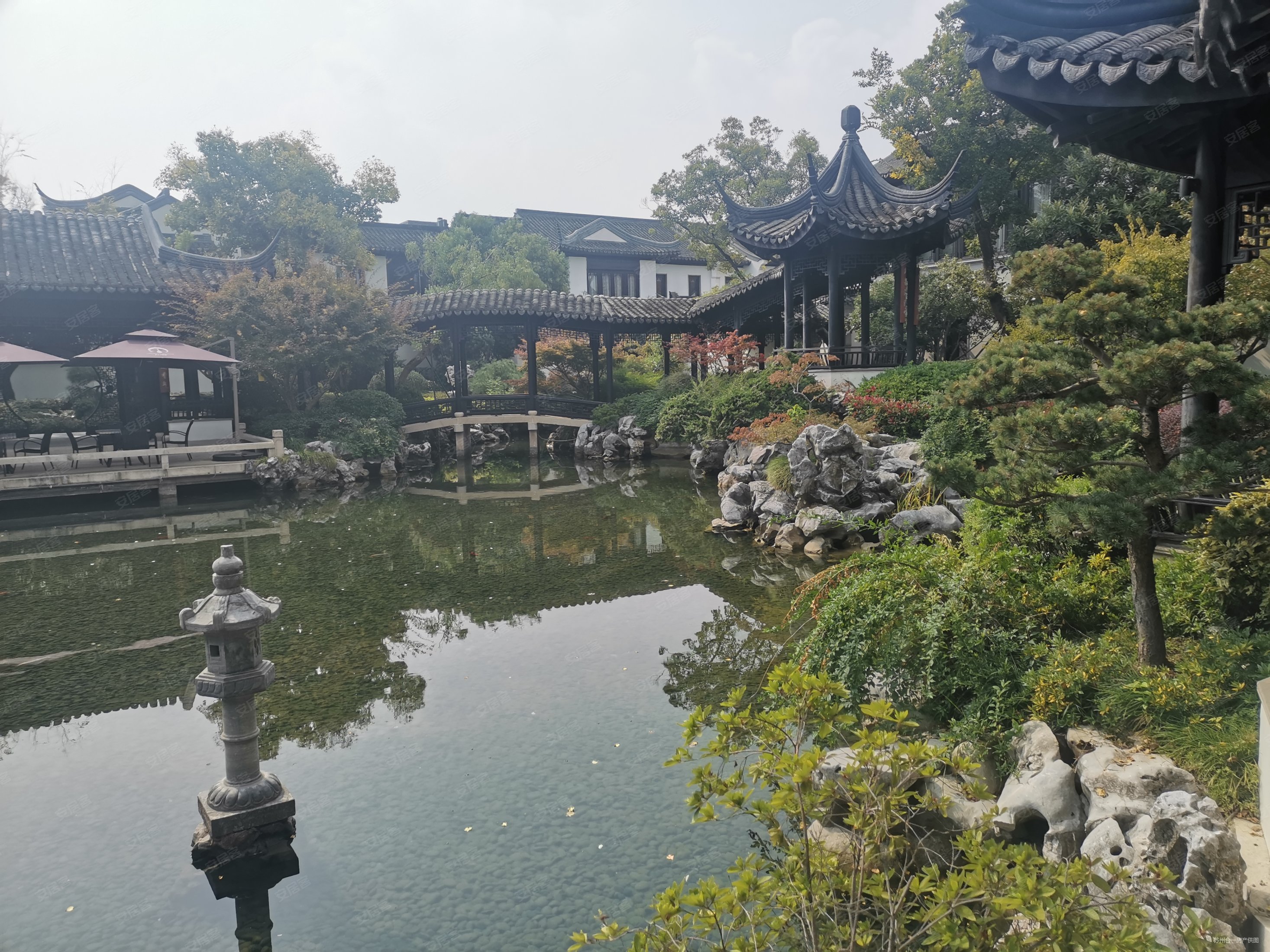 桃花源  750平  前排正南沿湖  8800万 园林别墅