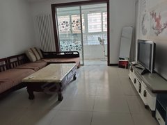 莱芜莱城莱城城区新一中南邻云溪花园精装三室空调家具齐全,拎包入住1100元有出租房源真实图片