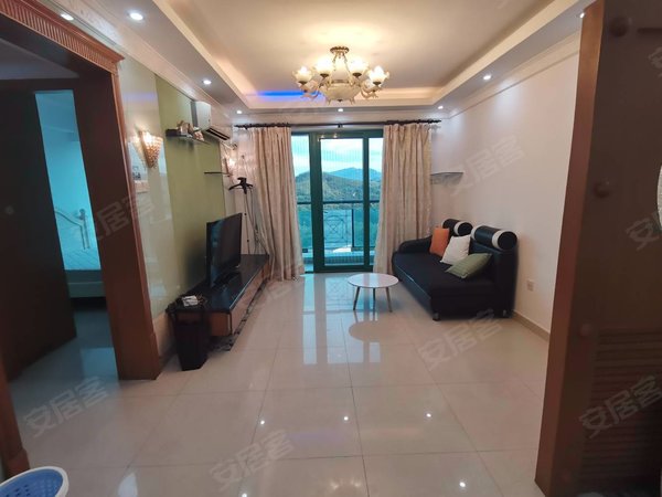 深圳罗湖火车站罗湖金岸近罗湖口岸国贸 罗湖金岸精装三房两卫出租