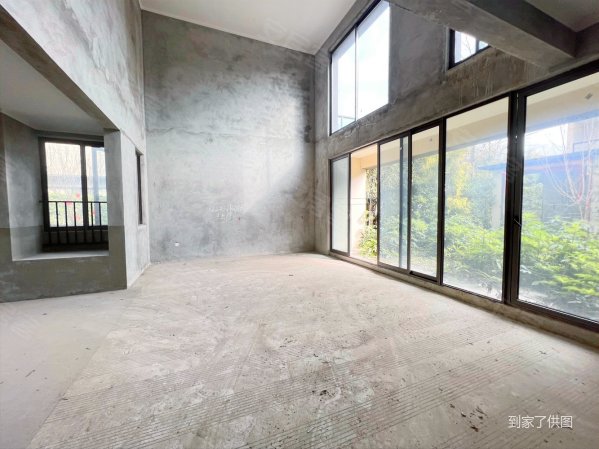 裕城长江著(别墅) 次新小区 南北通透 居住密度低 双卫格局