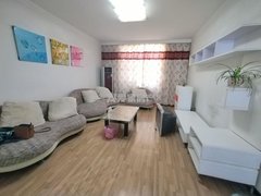 安康汉滨兴安公园吾悦 江南一品附近 中层 家电齐全出租房源真实图片