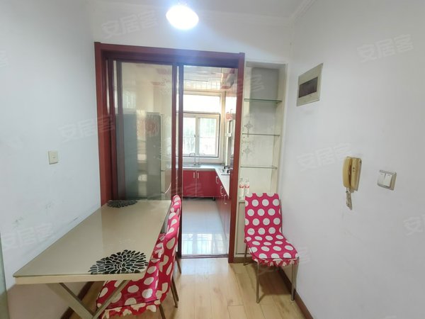 青岛胶州少海盛福花园盛福花园 1200包物业费 靠龙湖天街 东方医院