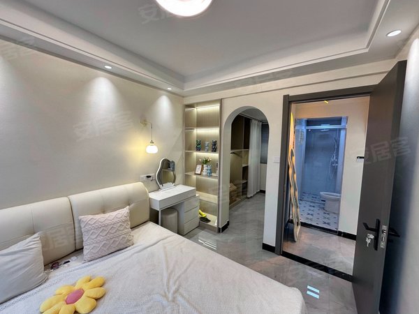 杭州上城彭埠东宁云府东宁云府 奶油风 一室两厅 6号线昙花庵路站 精