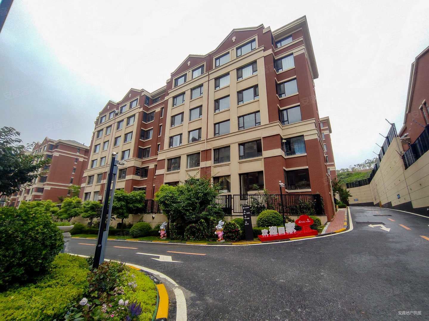 急售万科翡翠四季企业力荐金地城保利时代一天未住