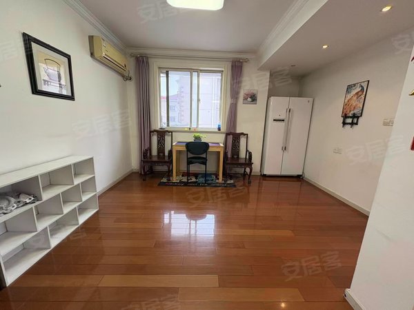 上海闵行莘庄南广场高兴花园一街坊老业主委托 38 00 可租 高兴花园