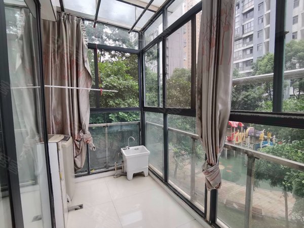 南昌南昌县莲塘玺园(南区)玺园(南区) 3室2厅1卫 电梯房出租房源真实