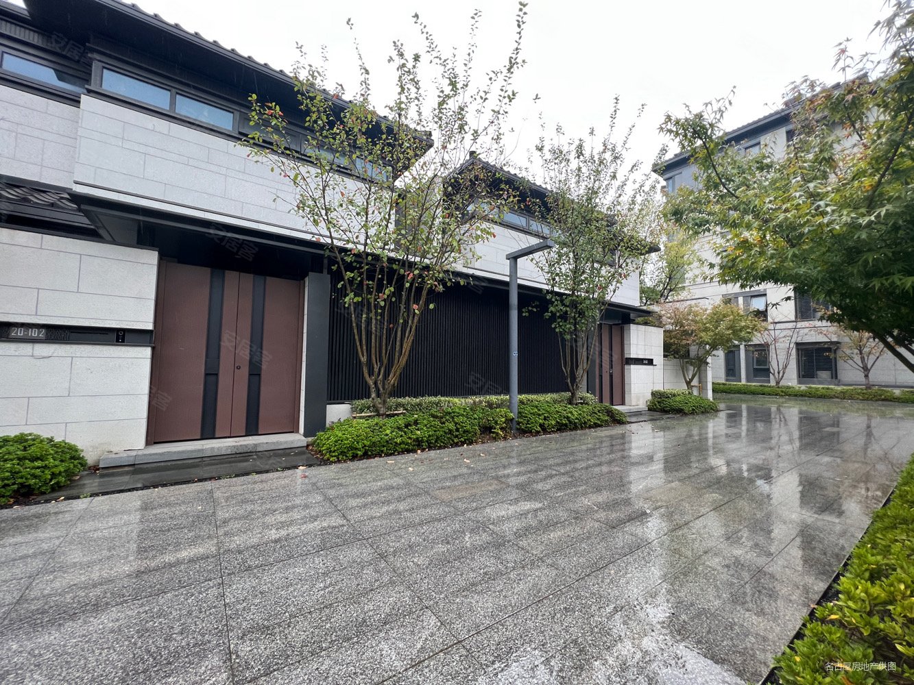 山水樾澜庭(东区别墅)4室2厅3卫439.27㎡南北3450万