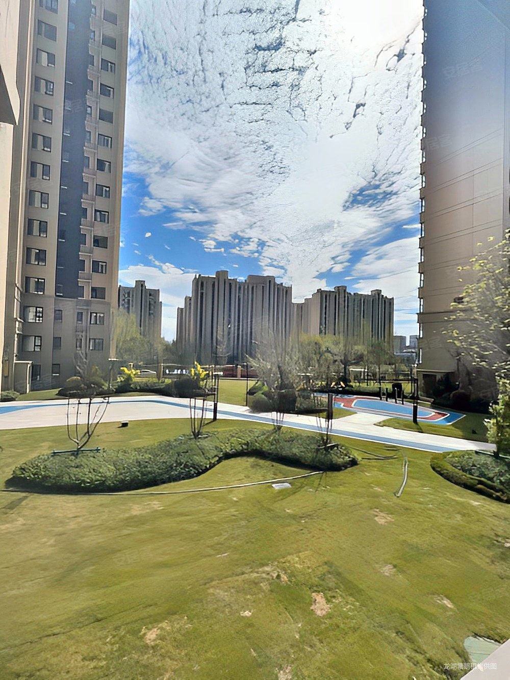 少海北湖保利叁仟栋现房7临地铁