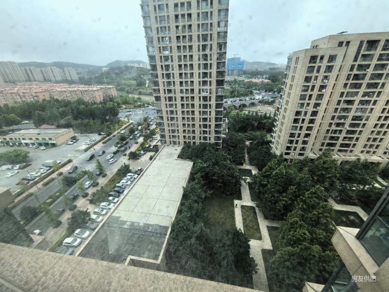 绿城西子公寓精装套二,南北通透边户中高好楼层