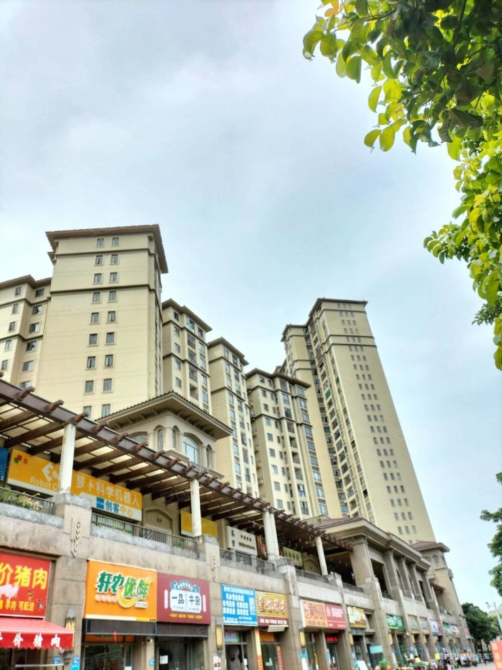 龙光水悦龙湾精装电梯三房出售