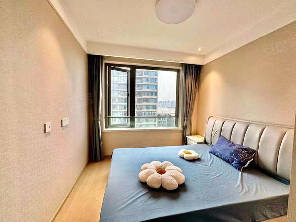 背景墙 房间 家居 起居室 设计 卧室 卧室装修 现代 装修 600_450