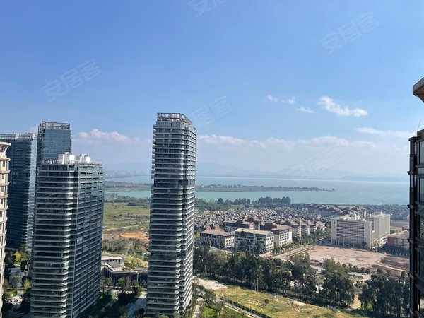 昆明官渡福保片区滇池国际会展中心山海湾300多平米  大平层   带全套