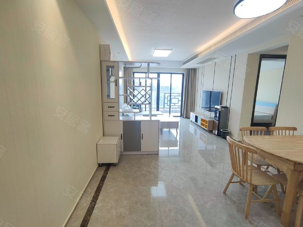 【多图】招商臻园,新塘租房,招商臻园 4室2厅2卫 电梯房 精装修117