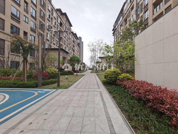 重庆潼南潼南城区俊豪潼樾府俊豪.潼樾府3室2厅2卫94.