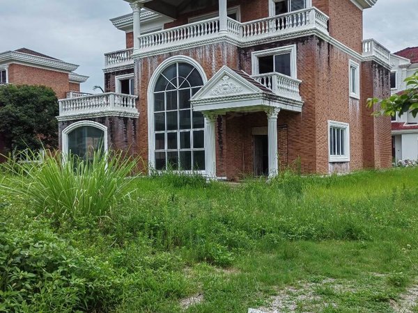 福州闽侯上街闽都大庄园(别墅)使用500平米,特大草地,适合电商办公