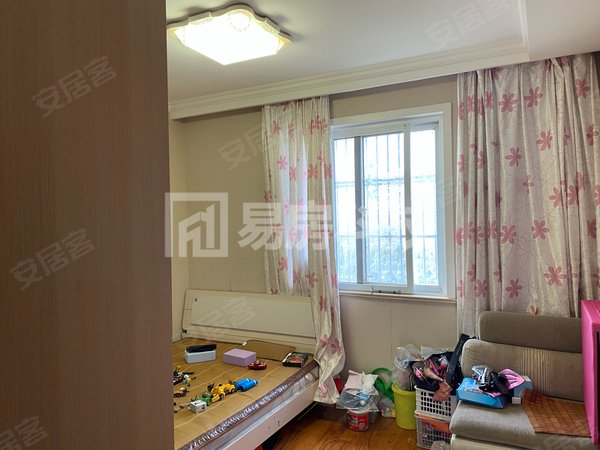 凤小省附人民医院妇幼旁东润第一城大三房132平2200