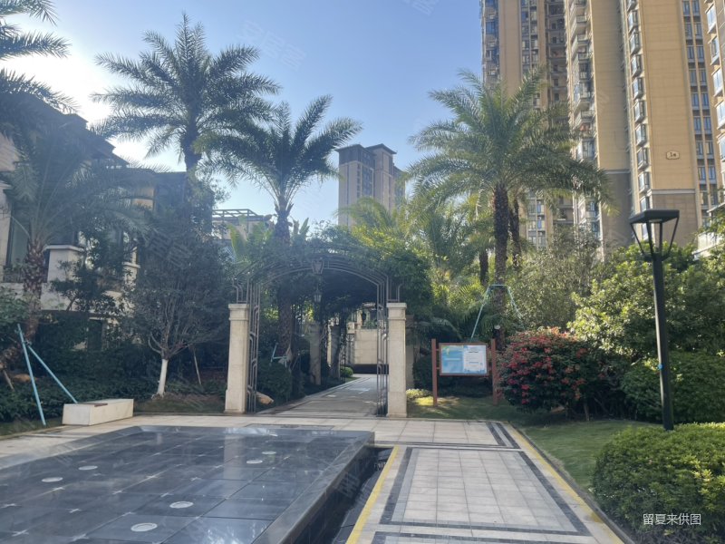 海投第一湾(一期公寓住宅)2室2厅1卫86.76㎡南188万