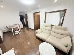 上海浦东世博诚心出租 边套全明两房一厅 南北通透  随时看房 拎包入住出租房源真实图片