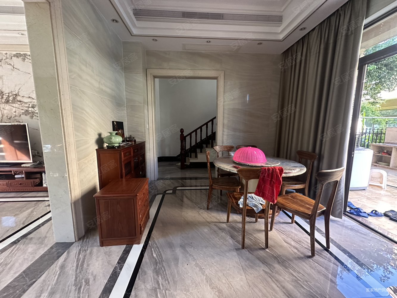 碧桂园城市花园(别墅)5室2厅5卫252㎡南北178万