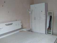 绍兴柯桥柯桥免中介费，步行街旁，电脑市场楼上3楼，独卫，月付出租房源真实图片