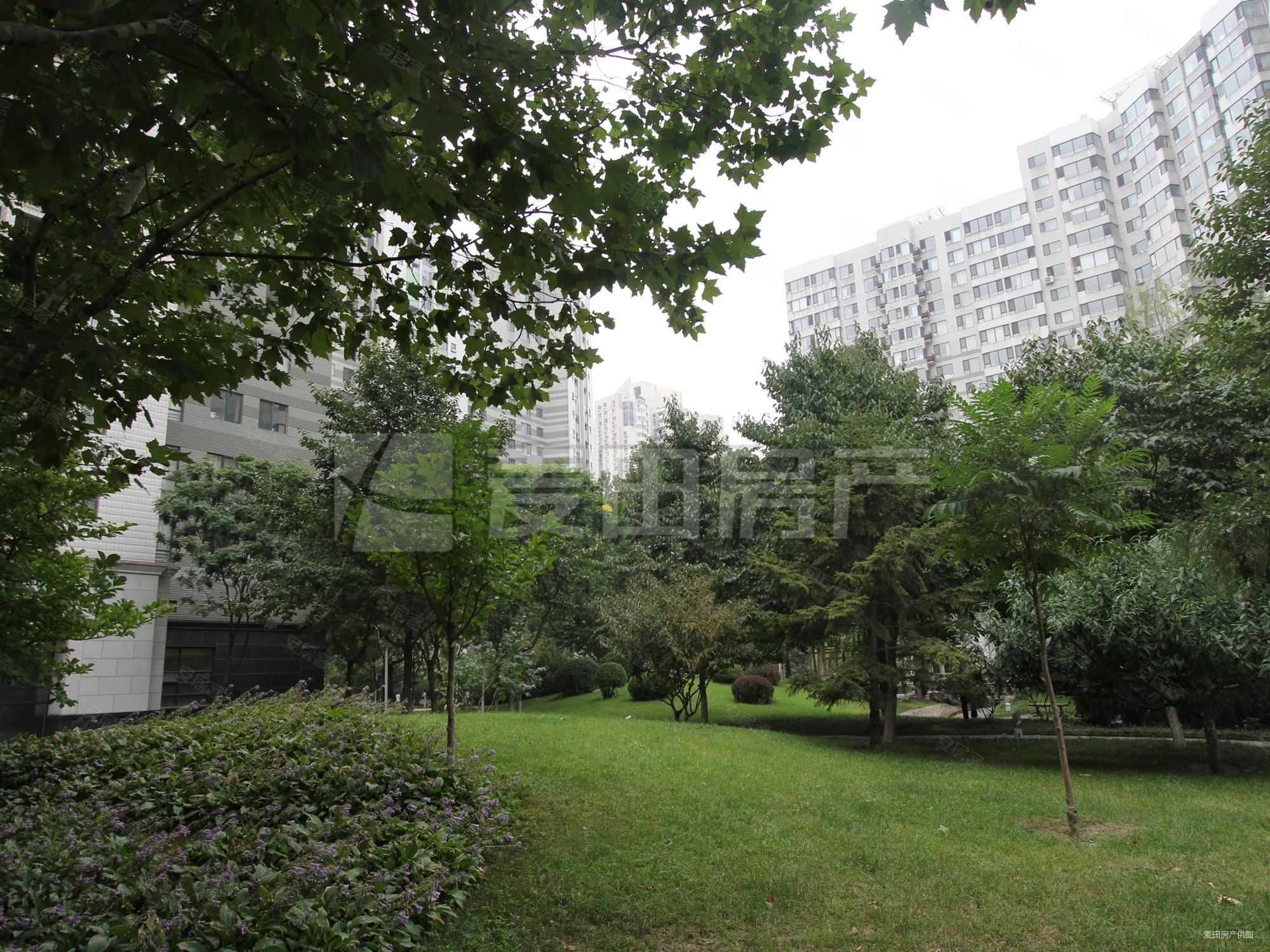 华鼎世家2室2厅2卫132.63㎡西南1095万