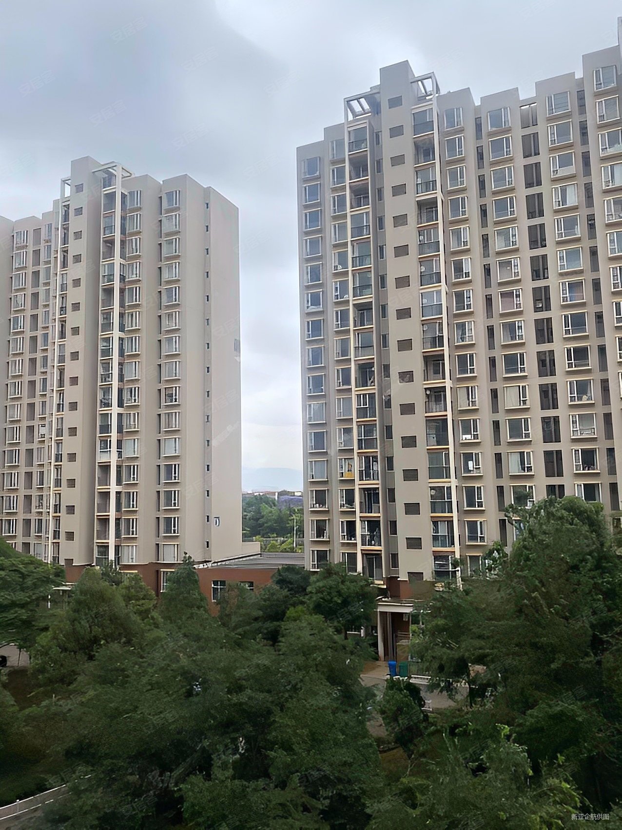 天润康园北区4室2厅2卫147㎡南北97万