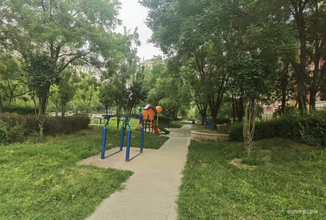 新出秒卖亢龙骏景a区天鹅堡电梯花园洋房豪装四居剑桥