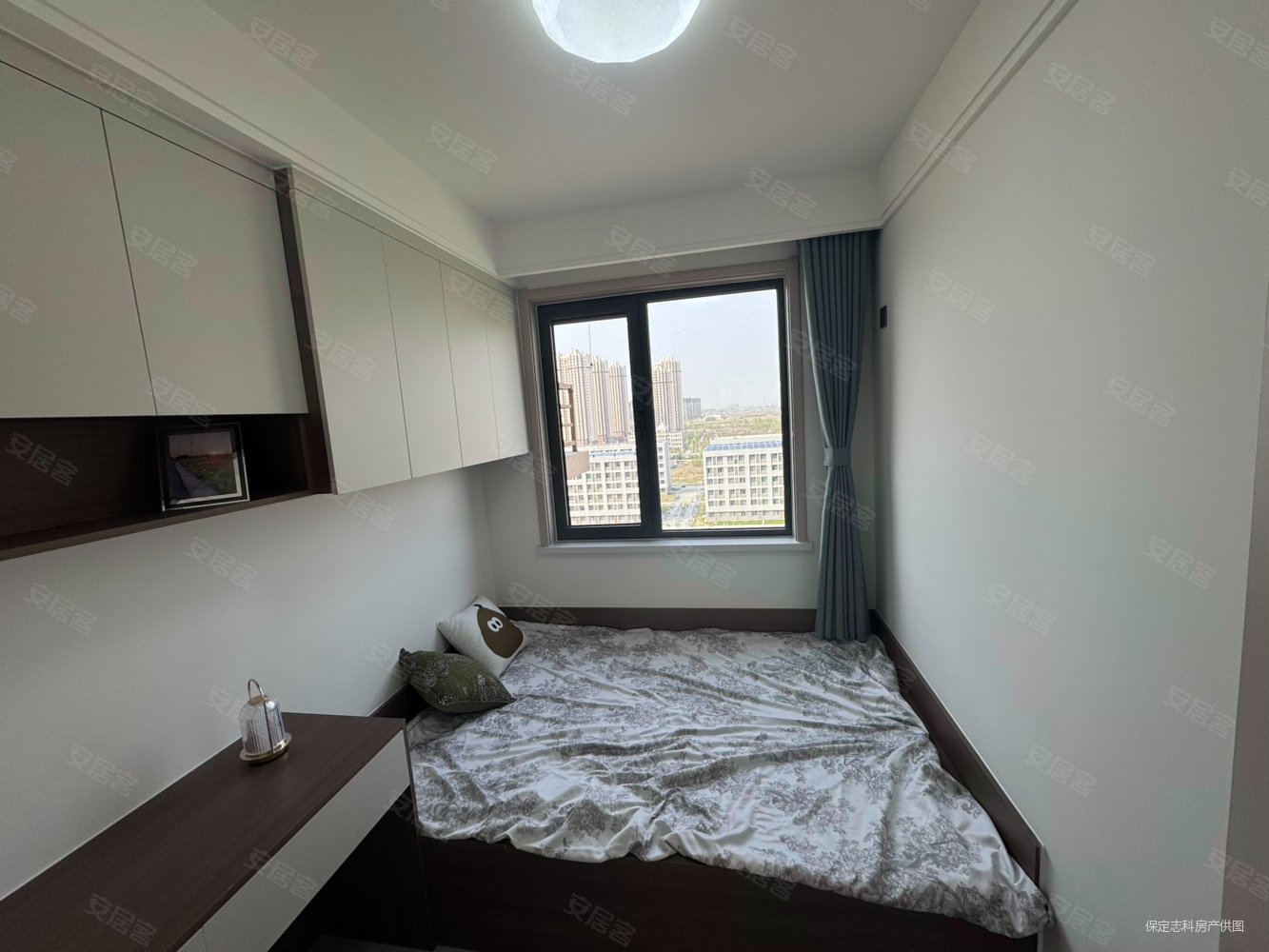 维多利亚夏郡4室2厅2卫162㎡南北115.8万