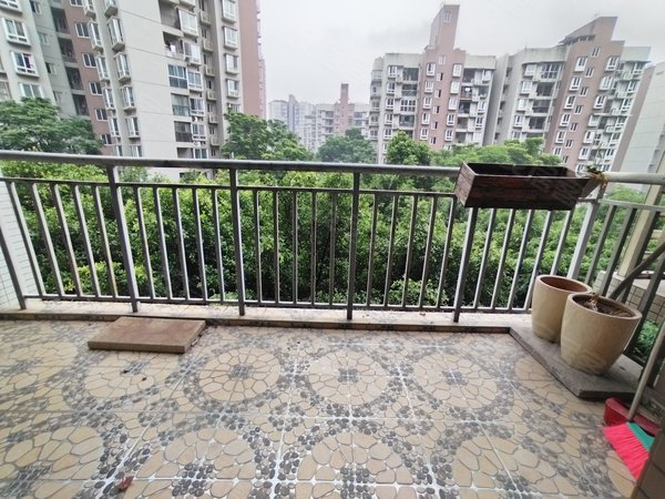 【多图】虎溪花园,大学城租房,虎溪花园精装两房出租,小区绿化环境好!