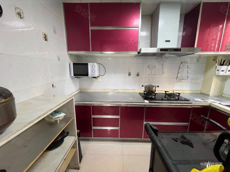 上海房产网>上海二手房>嘉定二手房>安亭二手房>新城尚上城(南区)>800