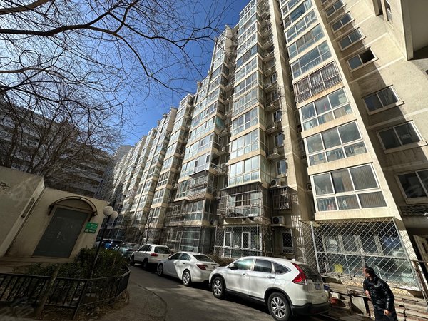 金宝街协和医院华丽大厦北京站地铁朝阳门南小街电梯一居