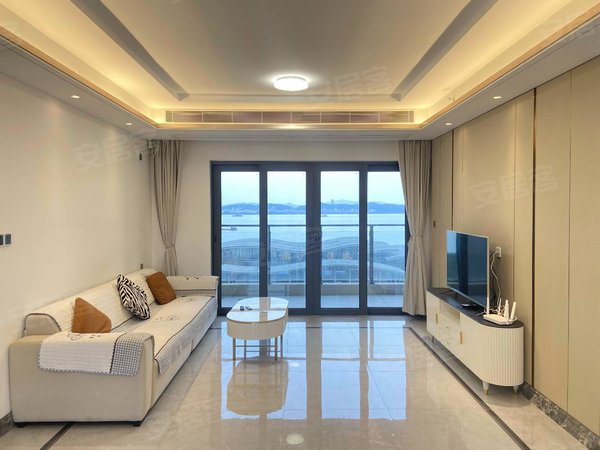 广州南沙南沙港中交蓝色海湾海景房!全新定制家私!四房 中交蓝色海湾!