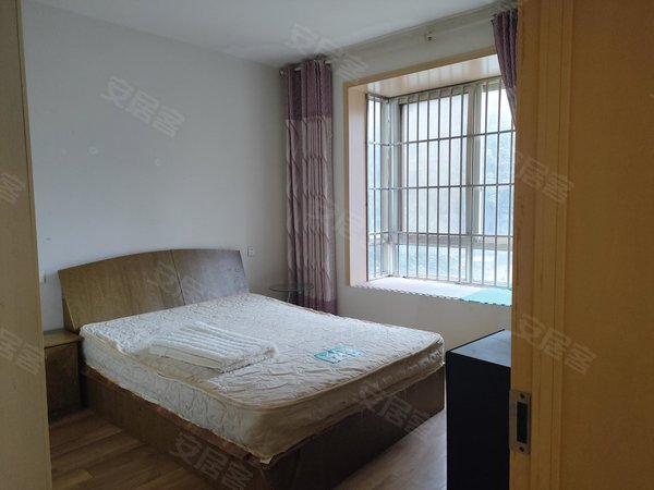 宿州埇桥白马商城大观园芳林苑大观园芳林苑 2室2厅1卫 精装修 电梯房