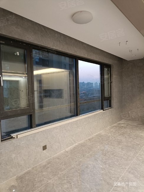 同州樾府精装好房南北通透产权清晰双卫格局中间好楼层