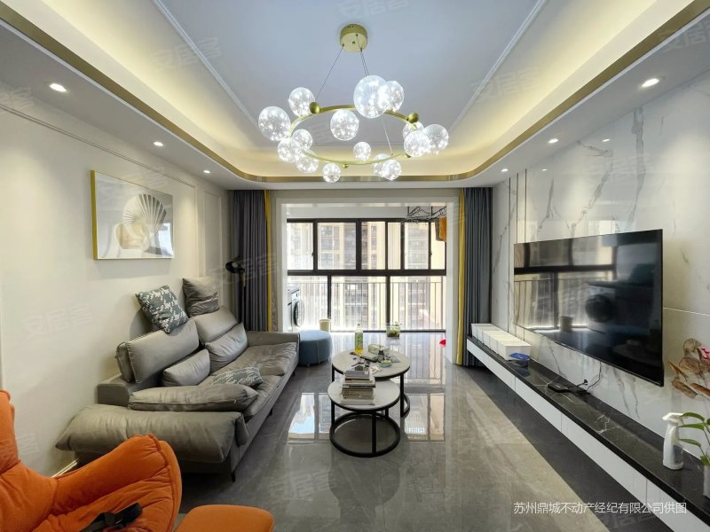 (全新精装)(急售送车位),南山维拉二手房,129万,3室2厅,1卫,95.