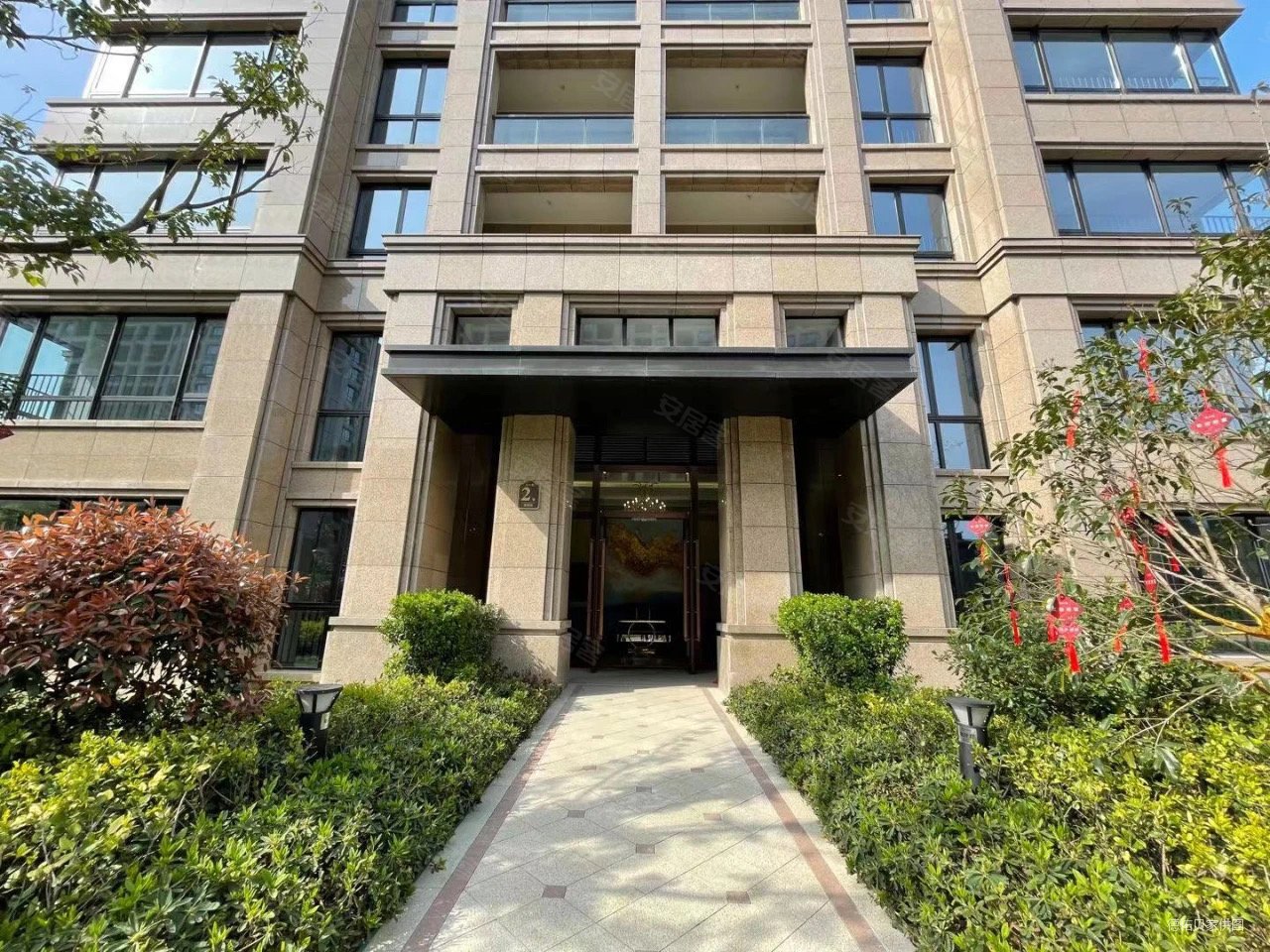 未来科技城远洋西溪公馆138平4房2卫500万可谈