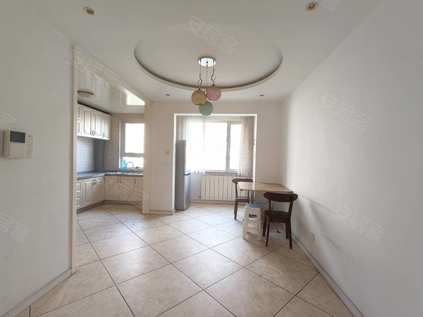 包头昆都仑包头乐园京奥港花园出租京奥港精装三室，130 平月租金 1900出租房源真实图片