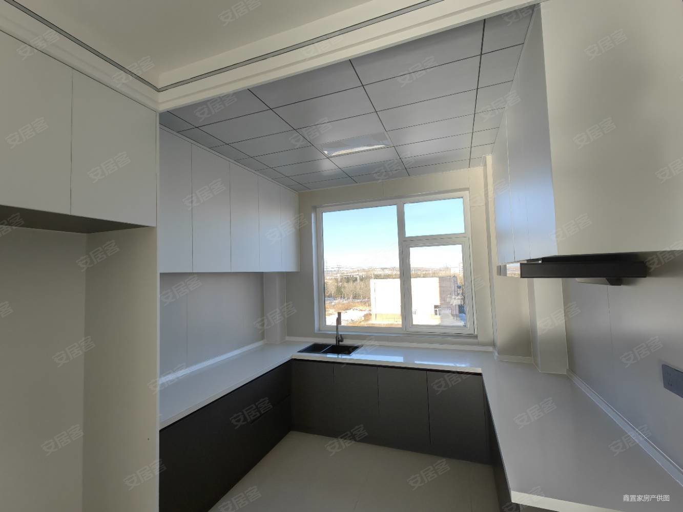 翰景苑3室2厅2卫124㎡南北69.8万