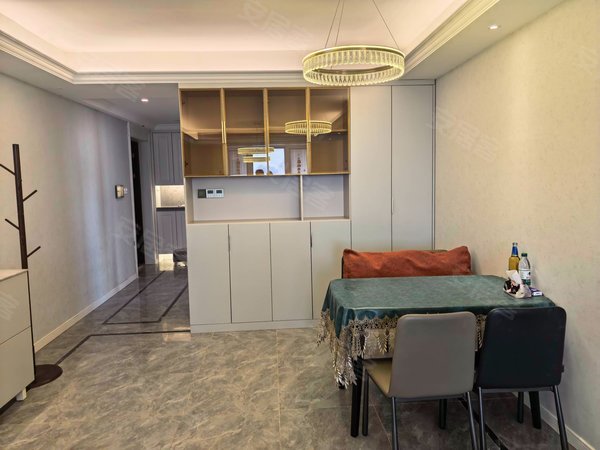 徐州鼓楼九龙湖新城玖珑湖急租新城玖珑湖电梯房 精装修 家具家电齐全 包物业随时看出租房源真实图片