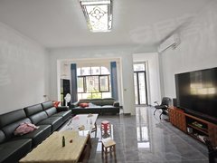 惠州博罗罗阳东江新城别墅 家私家电齐全拎包入住带电梯 随时看房出租房源真实图片