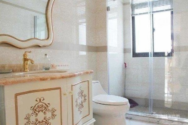 电梯复式使用面积150、送40平米大露台,豪华