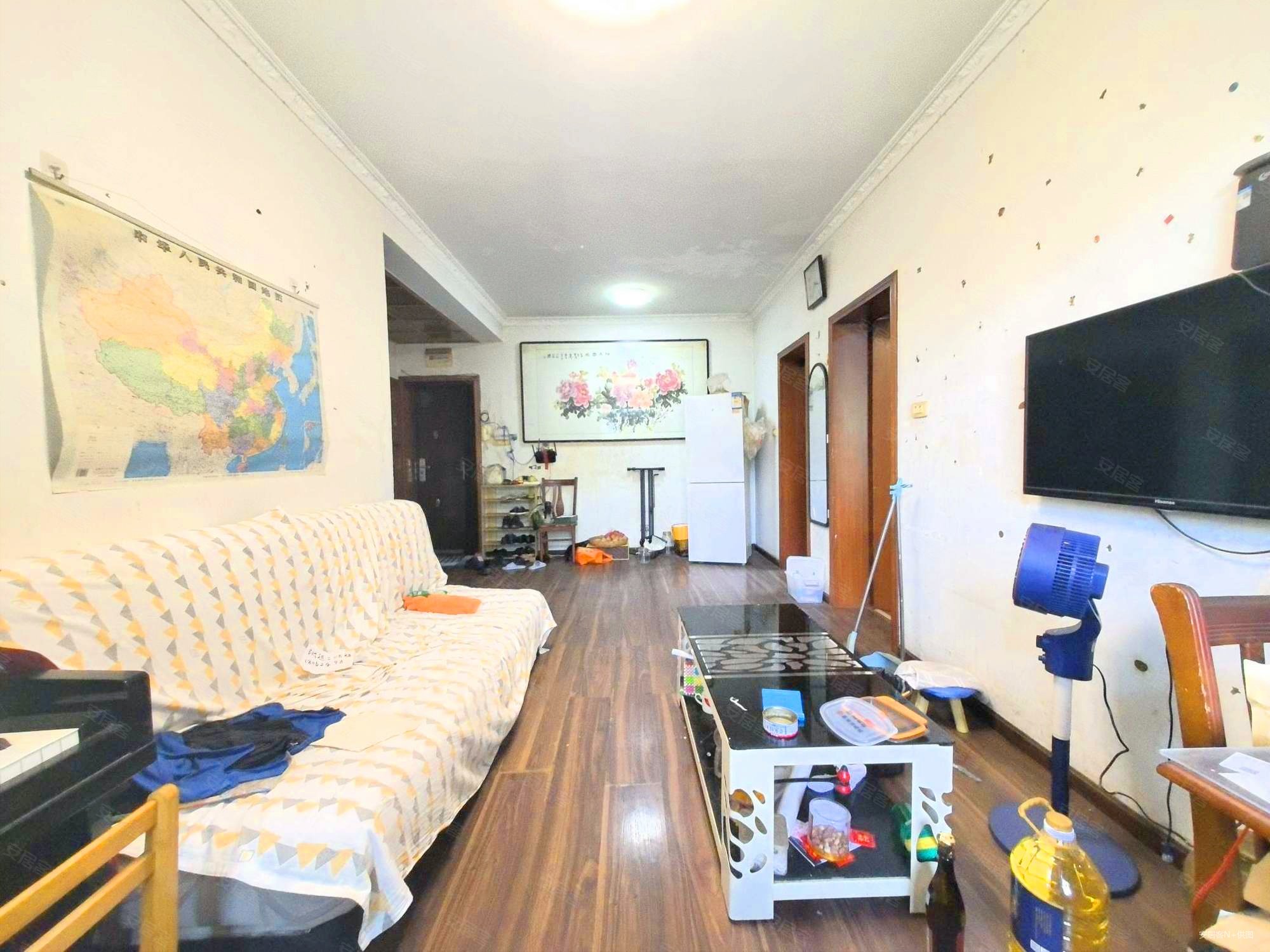 青山区29街坊2室2厅1卫72㎡南北58万