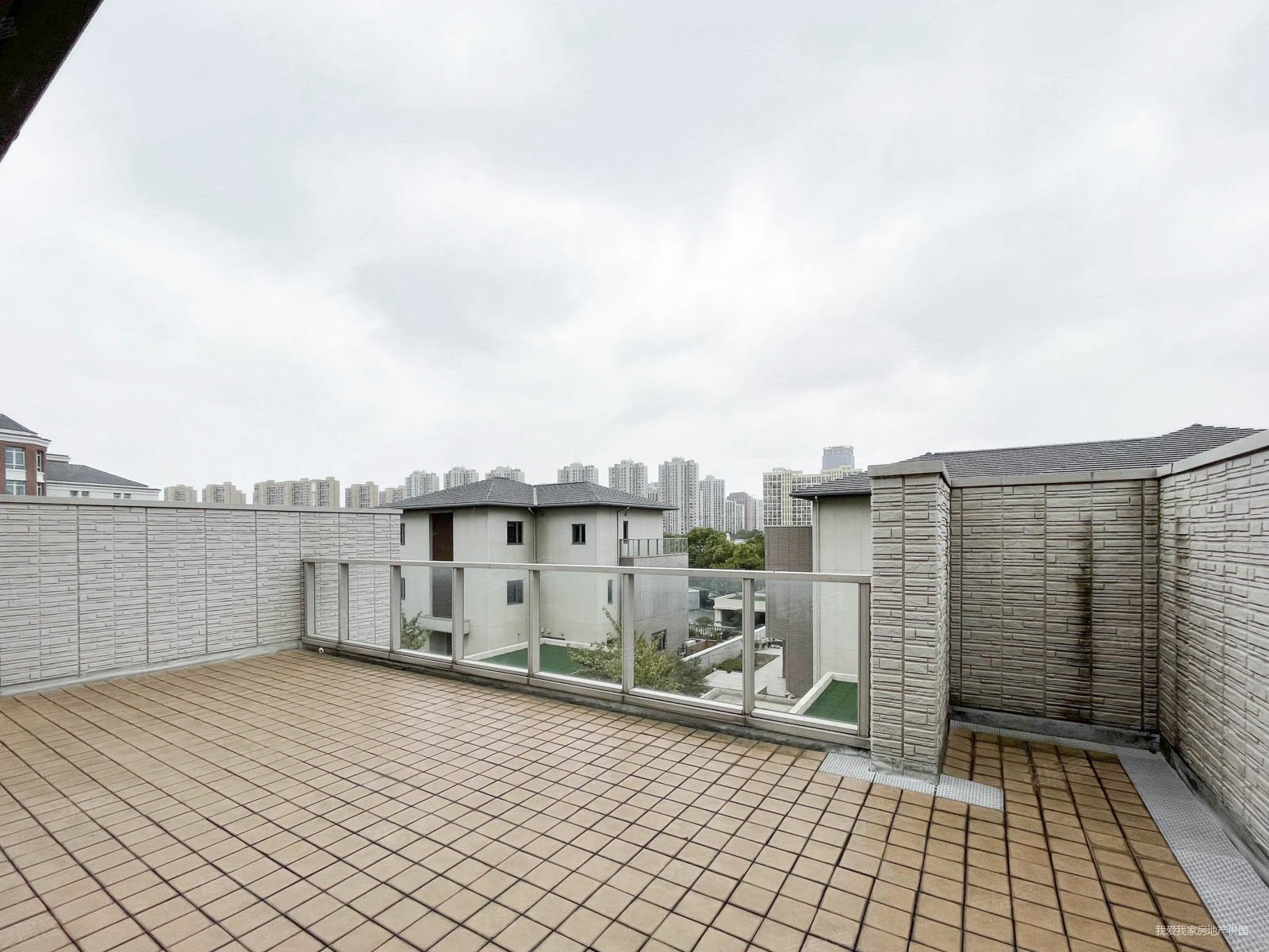裕沁庭(东区别墅)二手房,1690万,5室2厅,3卫,353.02平米-苏州安究客