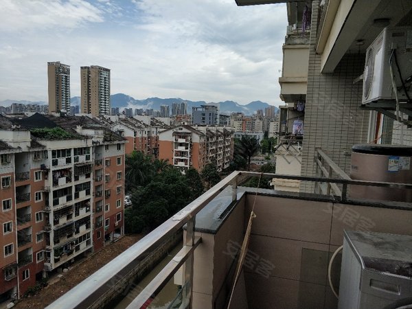 福州仓山金山大道金山佳园金山佳园 4室2厅2卫出租房源真实图片