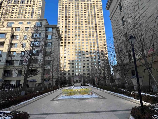 沈阳大东陶瓷城金地朗悦金地朗悦新出精装两室,实在价格,拎包入住!