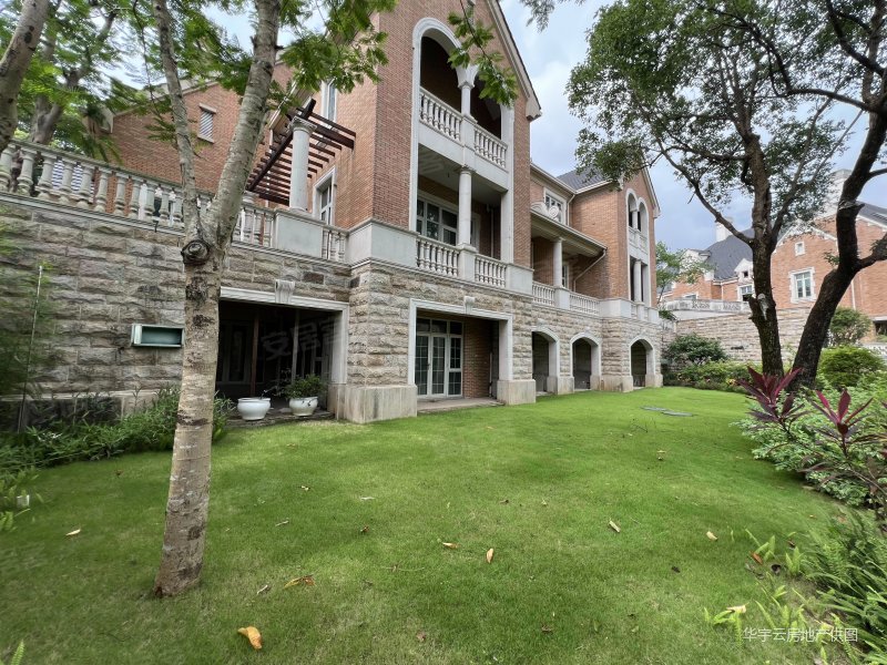 临湖双拼别墅,仅售7字头,400平大花园,莱蒙水榭山二手房,7500万,5室3