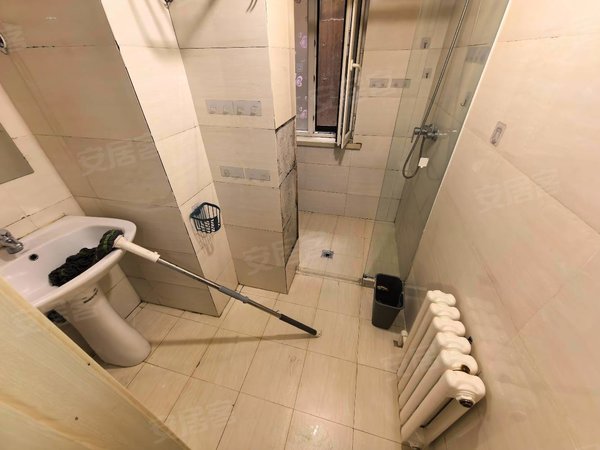 大连中山昆明街南山学府急租 昆明街南山学府 精装修 封闭小区 随时看出租房源真实图片