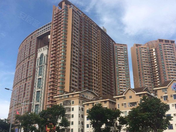 深圳福田赤尾京基御景华城御景华城花园 高层35平大单房 厅出阳台